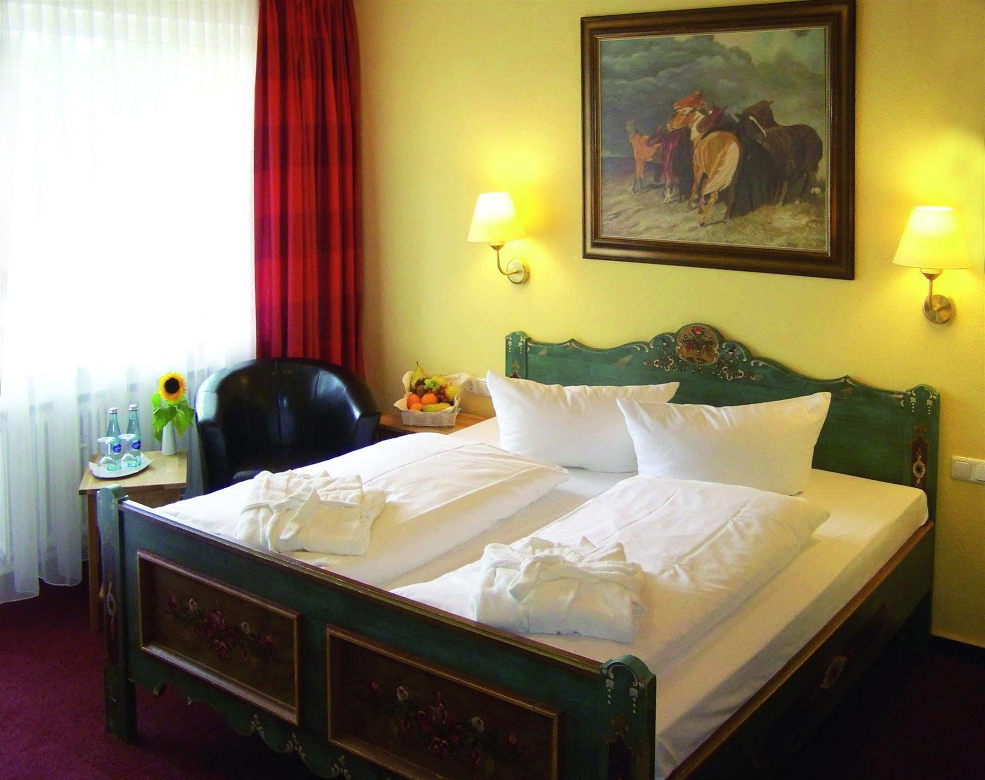 Landhotel Klingerhof Hösbach Esterno foto
